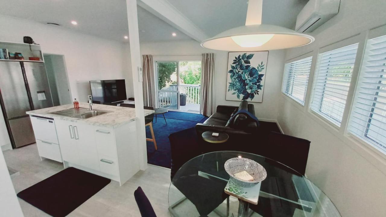 Coromandel Town Harbourside Cottage Luxury Accommodation Exterior photo